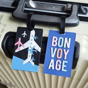 Etiqueta de equipaje de PVC blando 2D/3D personalizada de lujo al por mayor, etiqueta de equipaje de PVC rígido impresa con diseño de letras a la moda - Product Image 3