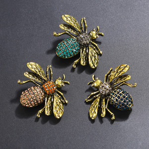 Atacado Personalizado das Mulheres Exagerado Vintage Abelha Broches Strass Liga Bonito Animal Broche Pin Casamento Festa Noivado Presente - Product Image 1