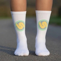Chaussettes de course personnalisées à séchage rapide, chaussettes de sport athlétiques professionnelles pour marathon, chaussettes de compression pour hommes, chaussettes de cyclisme performantes