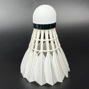Volant de badminton SNOWPEAK T2 avec logo personnalisé, vol stable, qualité A+, pour tournois professionnels et clubs, plumes de canard de quatrième qualité - Product Image 2
