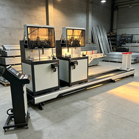 Machine de découpe CNC à double tête multi-angle de précision pour fenêtres, portes et murs-rideaux en aluminium