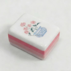 Set Completo di Mahjong Americano in Acrilico Rosa a 4 Strati con 160 Tessere, Gioco di Lusso per Adulti - Product Image 5