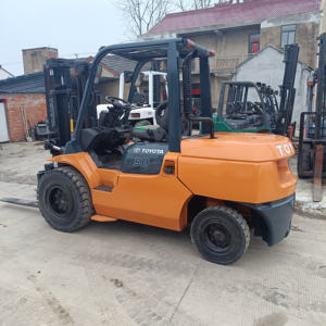 Used Toyota 50 Forklifts Japan Toyota Komatsu TCM - Product Image 4