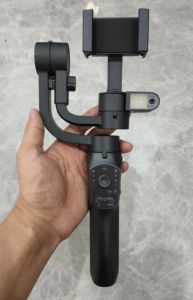 Stabilizzatore Gimbal a 3 Assi F10pro Max con Tracciamento AI a 360 Gradi, Treppiede per <span class=keywords><strong>Smartphone</strong></span> con Rilevamento Volto e Oggetti - Product Image 3
