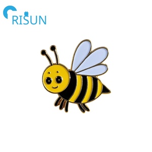 Spille Distintive a Forma di Insetto Cartoonesco, Ape dell'Apiario in <span class=keywords><strong>Smalto</strong></span> <span class=keywords><strong>Giallo</strong></span>, Vibrante Spilla 'Wee Bee Kind', Graziose Spille a Forma di Animali - Product Image 3