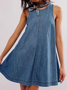 Robe longue en jean ample sans manches à col rond avec poches pour femme 2026 - Product Image 3