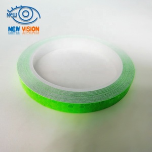 Ruban adhésif réfléchissant coloré en PVC de 1 cm * 8 m pour <span class=keywords><strong>roue</strong></span> de vélo/<span class=keywords><strong>moto</strong></span> - Product Image 5