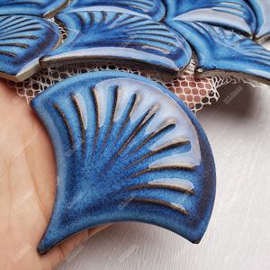 Azulejos <span class=keywords><strong>de</strong></span> Cerámica Mosaico Azul Glaseado en Forma <span class=keywords><strong>de</strong></span> Abanico <span class=keywords><strong>de</strong></span> Primera Calidad <span class=keywords><strong>de</strong></span> Foshan, Escamas <span class=keywords><strong>de</strong></span> Pescado para Revestimiento <span class=keywords><strong>de</strong></span> Paredes, Diseño <span class=keywords><strong>de</strong></span> Cocina, <span class=keywords><strong>Baño</strong></span> y Ducha - Product Image 3