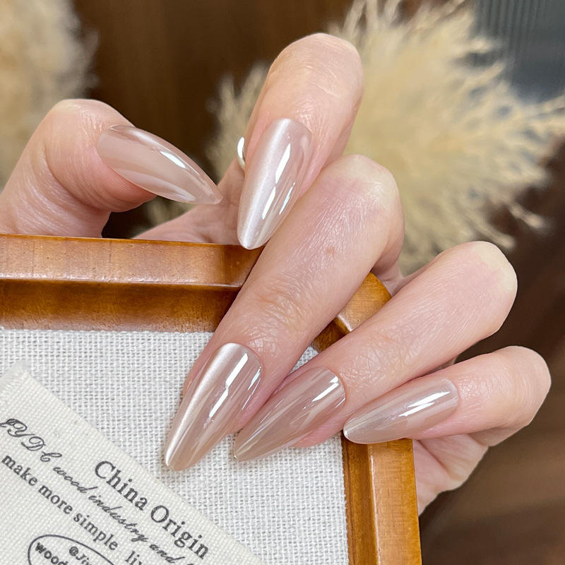 ชายามบ่ายตาแมว BZ1936