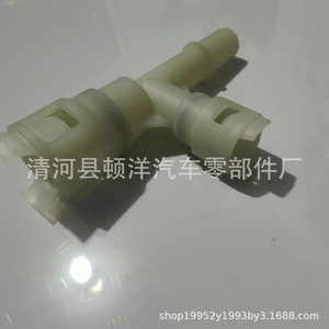 Conector de Tubería de Agua de Plástico 15055343 para Manguera de Calefacción de GMC Chevrolet Escalade, Rectangular, Flexible, Tamaño Normal - Product Image 1