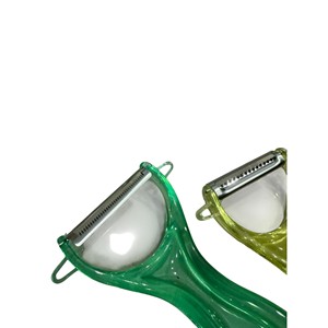 Éplucheur manuel en plastique de bonne qualité avec lame en acier inoxydable, construction robuste et poignée confortable antidérapante - Product Image 6