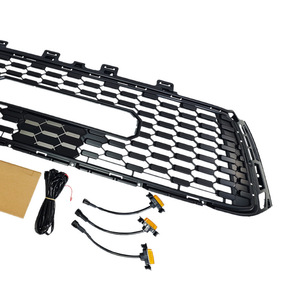 Parrilla estilo TRD para Toyota Tundra 2010-2013, diseño de panal negro con accesorios de montaje - Product Image 5