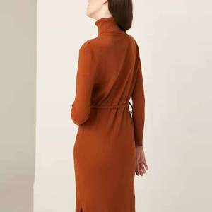 Autunno nuovo maglione a maniche lunghe a forcella aperta a coste lavorato a maglia da donna nero con risvolto semplice stile naturale per azienda di <span class=keywords><strong>abbigliamento</strong></span> - Product Image 6