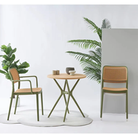 Chaises de salle à manger d'extérieur en plastique modernes de haute qualité pour restaurant, maison, cuisine, hôtel