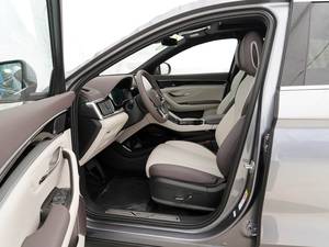 BYD Seal U DM-i Flagship |   SUV spacieux à 5 portes avec jantes de 19 pouces, toit panoramique et technologie intelligente - Product Image 6