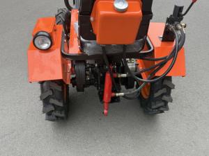 Мини-трактор с четырьмя колесами, дизельный, одноцилиндровый, для роторной обработки почвы, вспашки и посадки - Product Image 3