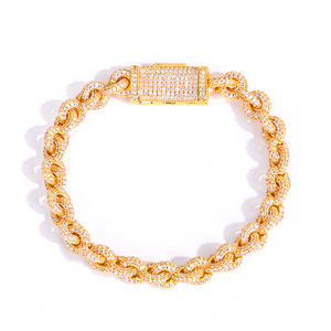 Bracelets Moissanite à maillons ovales lourds en Vermeil d'or Argent S925 Pavé de diamants Hip Hop Personnalisé Iced Out Streetwear Fournisseurs B2B OEMs - Product Image 1