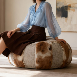 Pouf Patchwork Confortable, Pouf de Luxe Léger et Tabouret en Peluche pour Salon, Hôtels et Gîtes - Product Image 2
