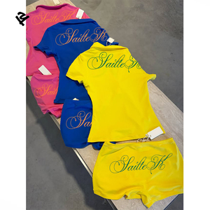 Completo Due Pezzi Donna Estivo 2026 Personalizzato: Set Coordinato di Alta Qualità in Cotone con Pantaloncini e T-shirt a Collo Polo - Product Image 1