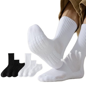 Printemps et été court cheville épais coton Sports Crew blanc couleurs unies rembourré basket-ball course Tennis Gym chaussettes <span class=keywords><strong>pas</strong></span> <span class=keywords><strong>cher</strong></span> - Product Image 2