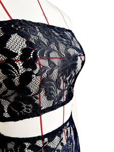 Conjuntos de 2 piezas de encaje transparente para mujer, Top de <span class=keywords><strong>tupe</strong></span> sin tirantes sólido, pantalones cortos ajustados, traje de Club Baddie - Product Image 3