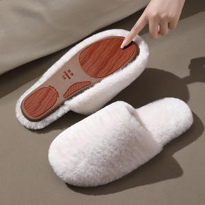 Pantoufles TPR de haute qualité en gros, pantoufles pour femmes, pantoufles en peluche et chaudes pour hommes, prix de gros - Product Image 3