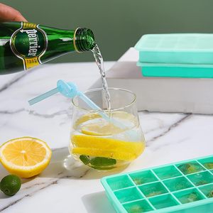 Moules à glaçons en silicone 15 moules à glaçons avec couvercle amovible bacs à glaçons réutilisables empilables pour whisky, aliments pour bébés - Product Image 5