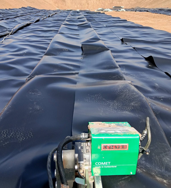 0.2mm 0.75mm HDPE PVC Geomembrane Sheet Film Factory Price Waterproofing Liner Reservoir Mining Shrimp Farm Dam Fish Pond Liner