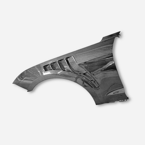 Guardabarros Delantero Ventilado de Fibra de Carbono de Lujo Tipo S555 para Modelos 2018-2022 con Fácil Instalación (Facelift) - Product Image 3