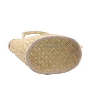 2025 Trending Large Capacity Seagrass Gift Packaging Bag Handmade Woven <b>Basket</b> for Festival Wedding Events Festival Souvenir - Product Image 4