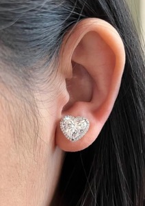 Best Quality Moissanite Engagement Earrings For Women Designed For Engagement Ceremonies Wedding Functions For Sale - Product Image 2