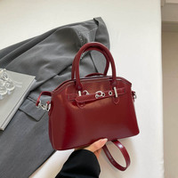 Nouveauté Sac à bandoulière de haute qualité Sac à main en cuir PU brillant Sac tendance pour femmes