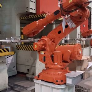 Bras de chargement et de déchargement pneumatique/hydraulique FURUOSI Robot Load 10KG IP65 avec garantie d'un an pour l'automatisation de l'estampage - Product Image 1