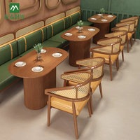 Meubles de Restaurant : Chaises en Rotin Personnalisables pour Restaurant Occidental et Salon de Thé, Ensemble Table et Chaises