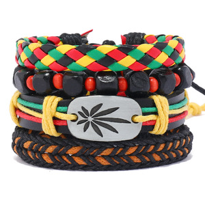 Ensemble de bracelets tressés en fer rouge, vert et jaune style Jamaïque avec breloque en alliage feuille d'érable et pierre naturelle - Product Image 1