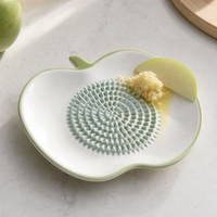Râpe à gingembre en céramique, design pomme, avec centre de broyage texturé pour l'ail, les zestes de citron vert et les épices, pour la cuisine domestique
