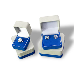 Caja de Joyería Rectangular de Cartón de Alta Gama con Forro de Gamuza y Logotipo Personalizado para Anillos, Pendientes, Colgantes, Regalo de San Valentín - Product Image 1