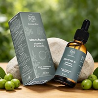 Sérum Visage Éclaircissant, Hydratant, Réparateur et Antioxydant à la Vitamine C, Glutathion et Centella, à base de Prune de Kakadu Fermentée