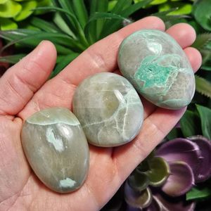 Piedra de Luna Verde Natural Pulida de Alta Calidad Crystalhola al por Mayor, 50-150g, Tendencia Moderna para Decoración Única del Hogar - Product Image 4