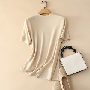 Maglia 2024 stile estivo da donna a maniche corte lavorata a maglia in <span class=keywords><strong>Cashmere</strong></span> grigio colore <span class=keywords><strong>e</strong></span> maglia <span class=keywords><strong>misto</strong></span> <span class=keywords><strong>lana</strong></span> - Product Image 1