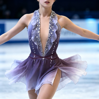 Robe de patinage artistique à dégradé violet, dos ouvert en V profond, strass, en mousseline, costume de performance de patinage, sur mesure OEM