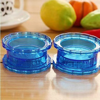 Multifunctionele gember-knoflook draaibare doos Plastic doos Knoflookpersdoos Knoflookknijper Keukenhulpaccessoires