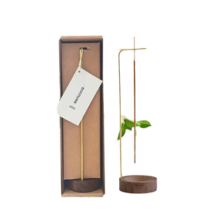 Quemador de Incienso Americano de Sándalo Aromático, Venta Caliente 2023, para Varillas, Hecho a Mano, de Latón, Invertido, con Bandeja Ondulada - Product Image 4