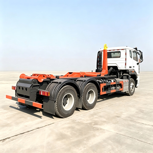 Camion benne basculante SINOTRUK HOWO 6x4 avec bras de levage hydraulique pour le ramassage des déchets solides municipaux - Product Image 5