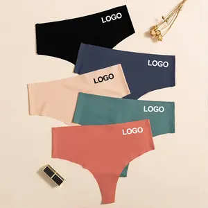 Benutzer definierte Logo Female Letter Briefs Glitter Unterwäsche Berühmte Marke Nahtlos No Show Tanga für Frauen