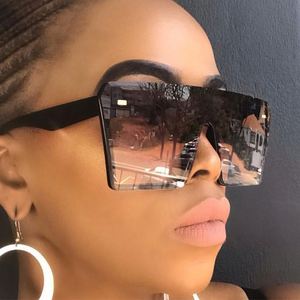 Lunettes de soleil de luxe à monture large et verre unique, avec logo personnalisé, style carré surdimensionné pour femme - Product Image 1