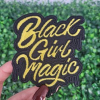 Vente en gros de patchs à paillettes chenille histoire des Noirs design fer sur pull chemise broderie patchs à paillettes