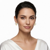 Boucles d'oreilles clous tendance minimalistes et élégantes en argent sterling 925 plaqué or avec zircon cubique taille marquise pour femme
