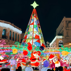 Chất lượng tốt tùy chỉnh thép Cây giáng sinh trang trí cho Giáng sinh hoạt động - Product Image 1