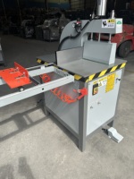 Scie à découper horizontale motorisée de haute précision à 90 degrés pour la fabrication de fenêtres et de portes en aluminium, PVC et UPVC